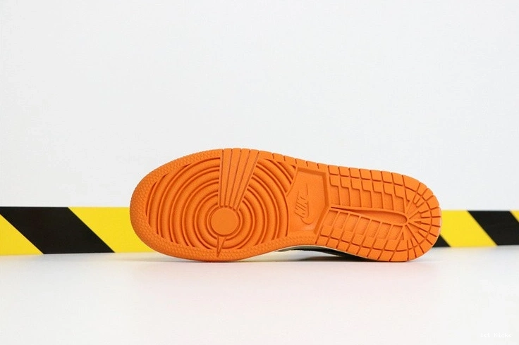 Retro Jordan 1 Shattered   Backboard (GS) Reverse 575441-113 0926